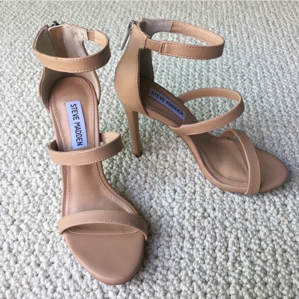 Steve Madden Strappy Sandal - Nude